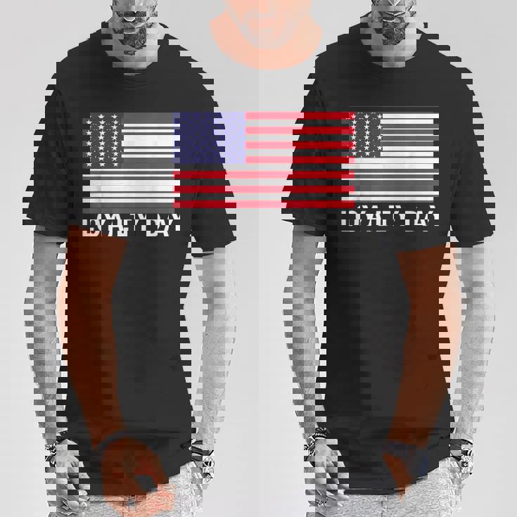 5月1日の忠誠の日 Tシャツ 面白い贈り物