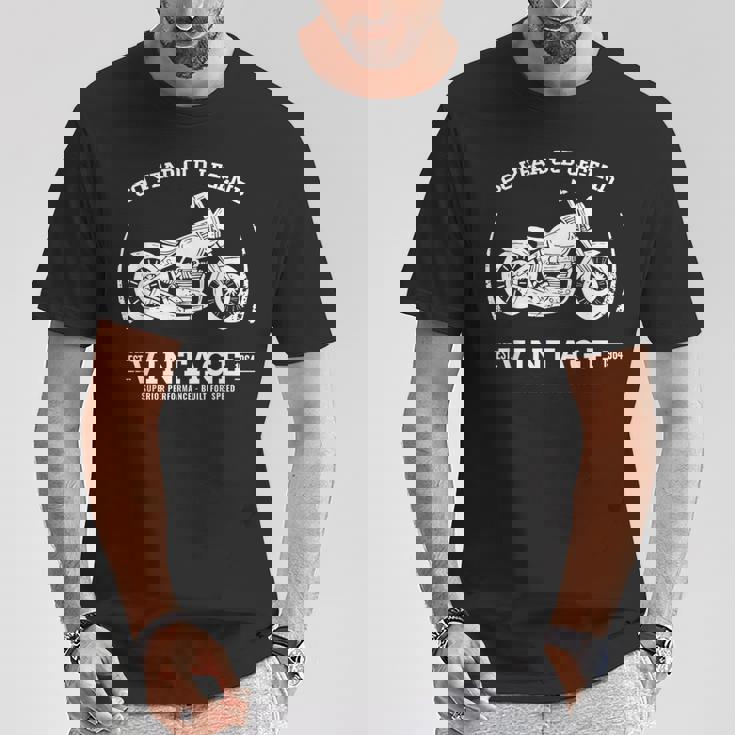 60歳のバイカー。1964年生まれ 60歳の誕生日 バイク バイク Tシャツ 面白い贈り物