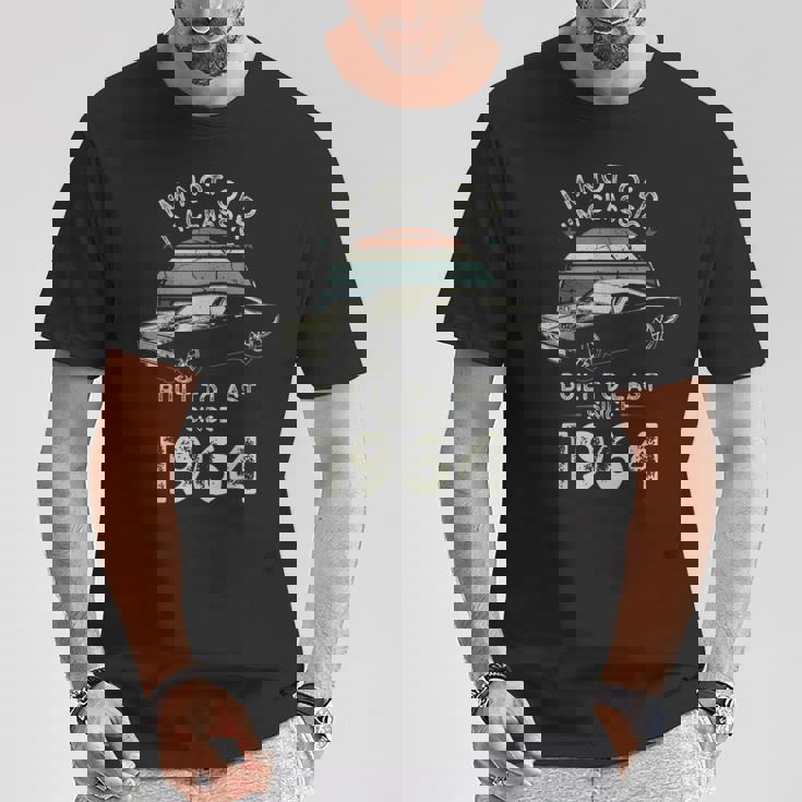 61歳の誕生日 1964年クラシックカー Tシャツ 面白い贈り物