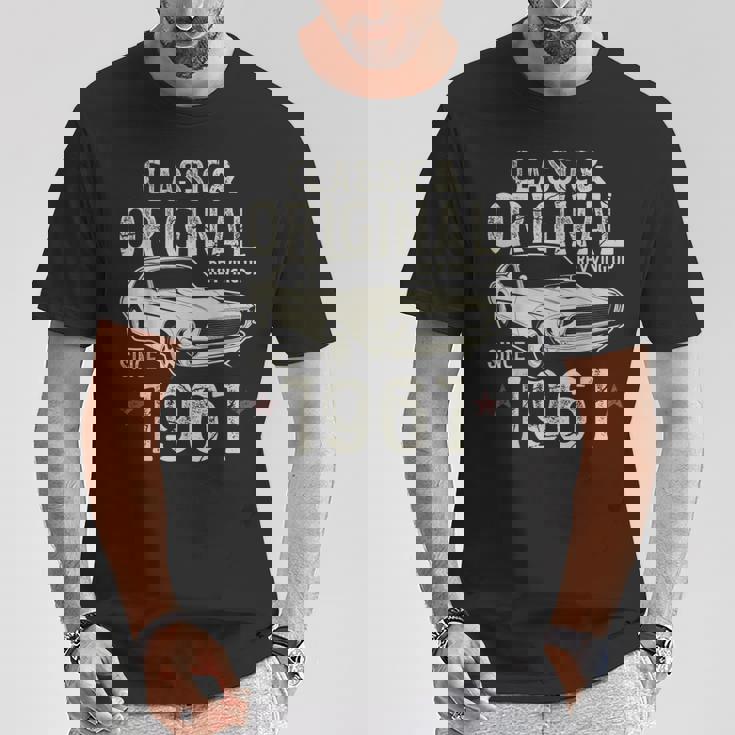 64歳の誕生日 1961年クラシックカー Tシャツ 面白い贈り物