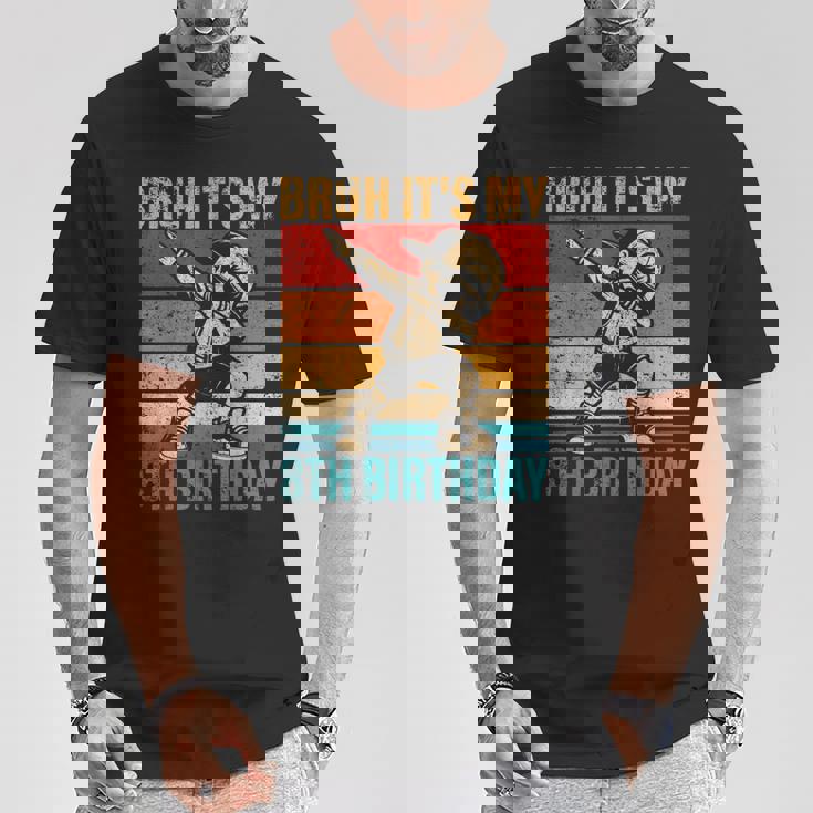 8歳の誕生日 軽くたたく少年 Bruh It's My 8Th Birthday Tシャツ 面白い贈り物