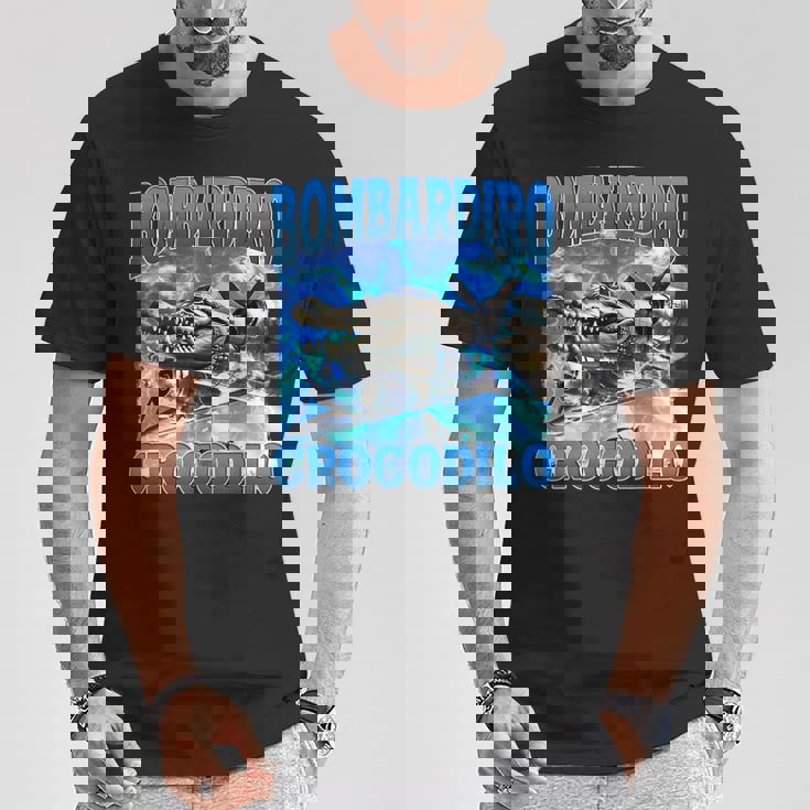 Bombardiro Crocodilo 面白い イタリアン ブレイン ミーム ブーツレッグ Tシャツ 面白い贈り物