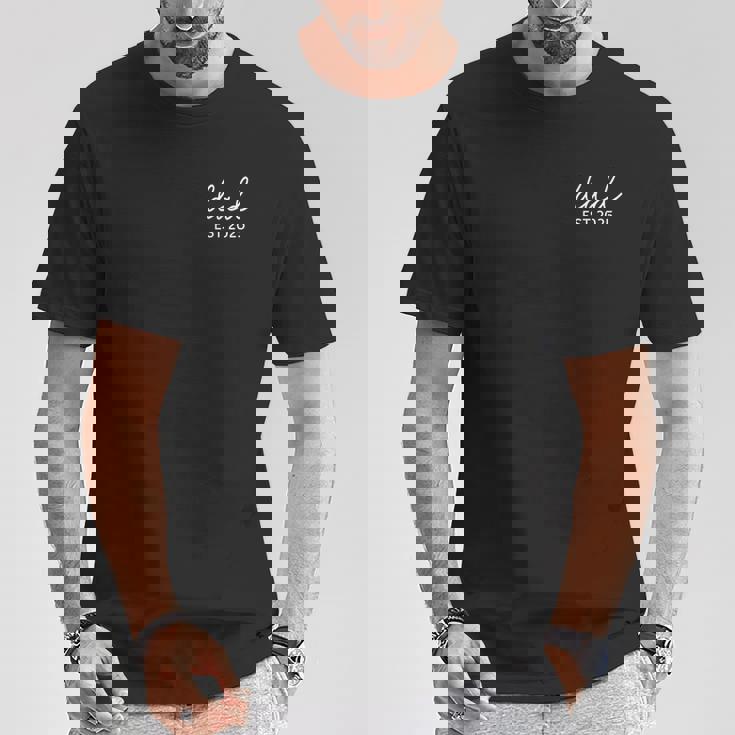 Dad Est 2025 赤ちゃんのお父さんが初めて父の日になることを期待 Tシャツ 面白い贈り物