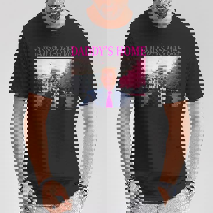 Daddy's Home President Donald Trump Pink Trumpelfie Tシャツ 面白い贈り物