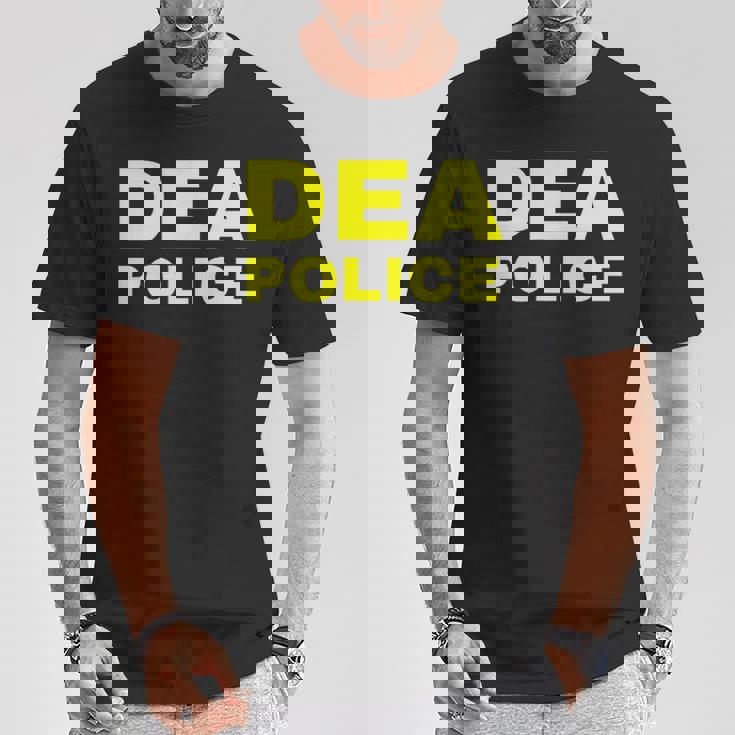 Dea Police Drug Enforcement Administration フロントとバック Tシャツ 面白い贈り物