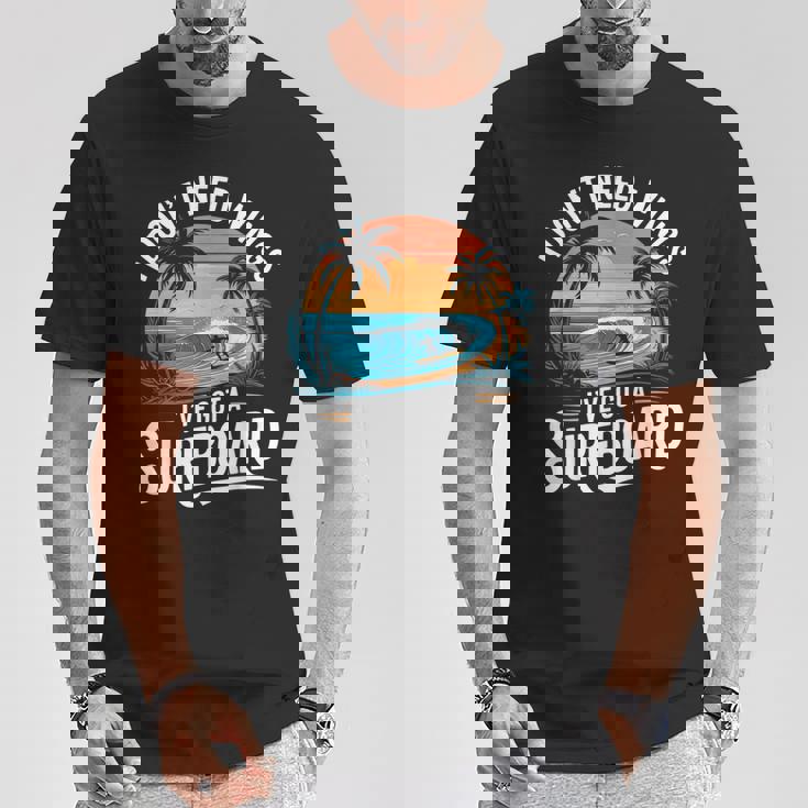 I Don't Need Wings I Have Aurfurfboard For Men Tシャツ 面白い贈り物