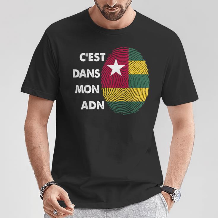 Drapeau Togo Pour Togolais Togo C'est Dans Mon Adn T-Shirt Cadeaux drôles
