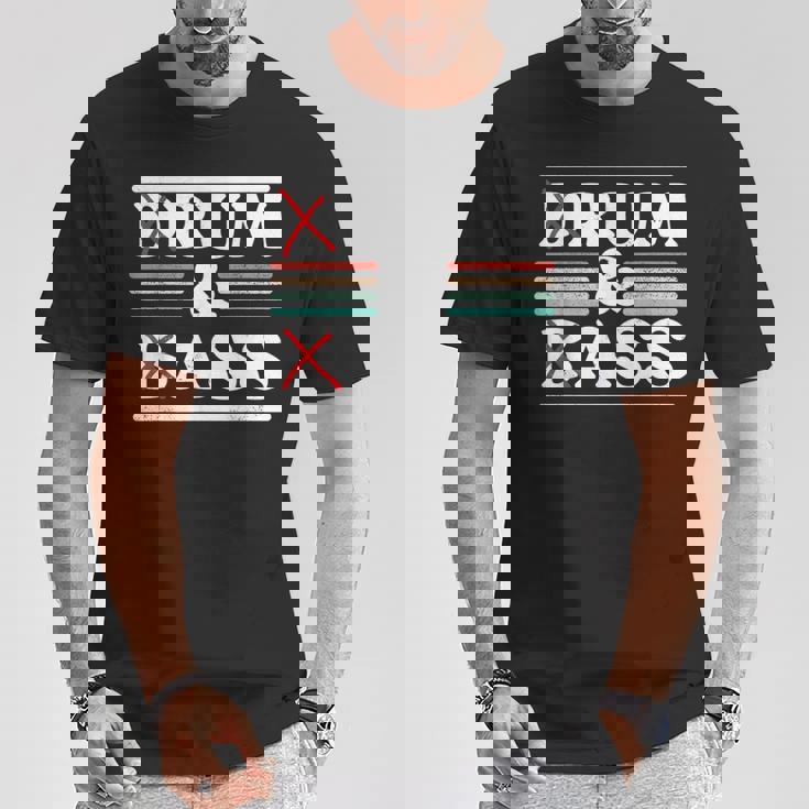 Drum & Bass Rum & Ass Retrointageibes Team Tシャツ 面白い贈り物