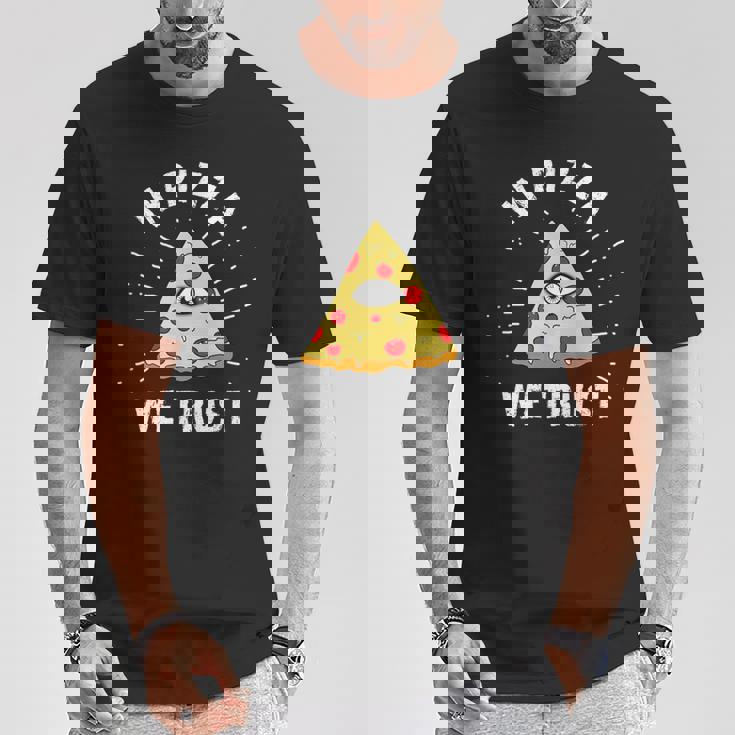 In Pizza We Trust Alleeing Eye Illuminati Faith Tシャツ 面白い贈り物