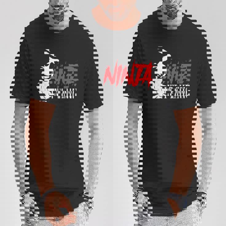 Ninja In Training 面白い忍者誕生日ギフト 男性 女性 子供 Tシャツ 面白い贈り物