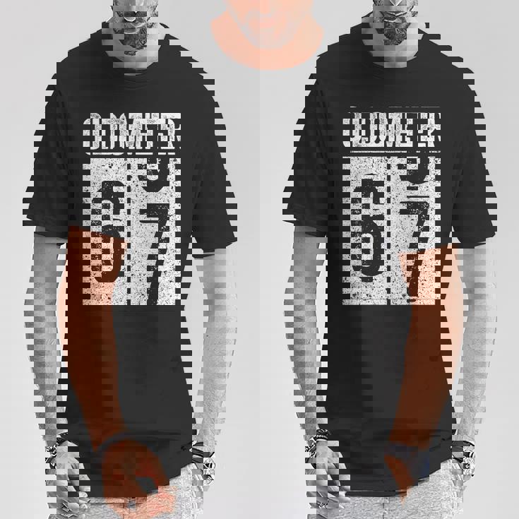 Oldometer 67 67歳の誕生日ギフトシャツ Tシャツ 面白い贈り物