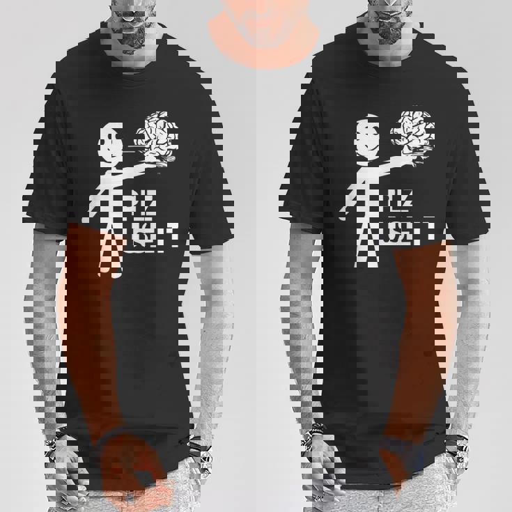 Plz Use Itarcatic Use Your Brain Cynicalays Tシャツ 面白い贈り物