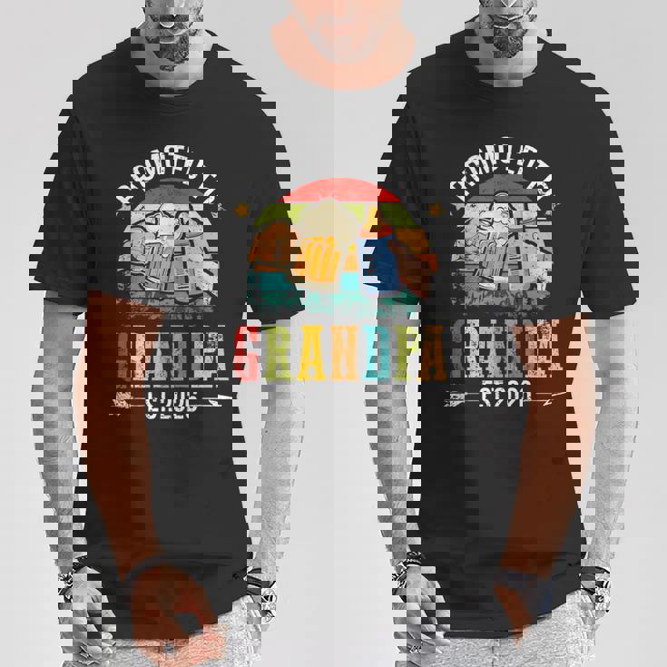 メンズ Promoted To Grandpa Est 2026 Dad To Be Tシャツ 面白い贈り物