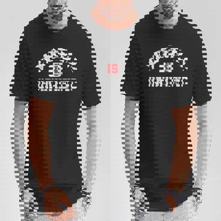 Russell Is Unathletic ユーモラスなアスリート プットダウン Tシャツ 面白い贈り物