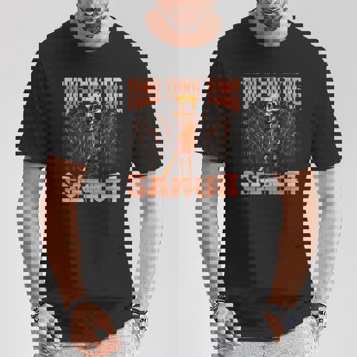 Tung Tung Tungahur 海賊版ブレインロットイタリアンブレインロットミーム Tシャツ 面白い贈り物