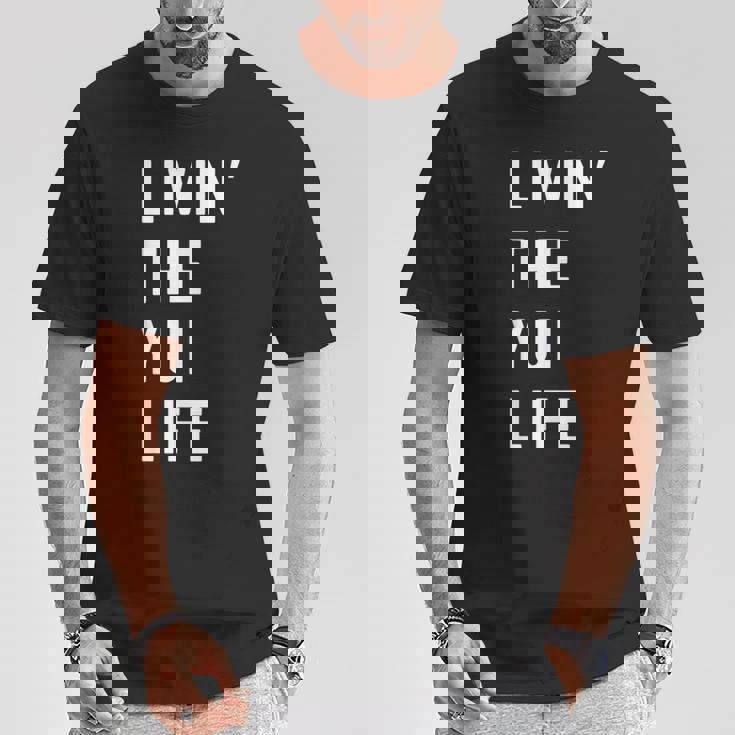 Yui の人生を生きている Yui Tシャツ 面白い贈り物