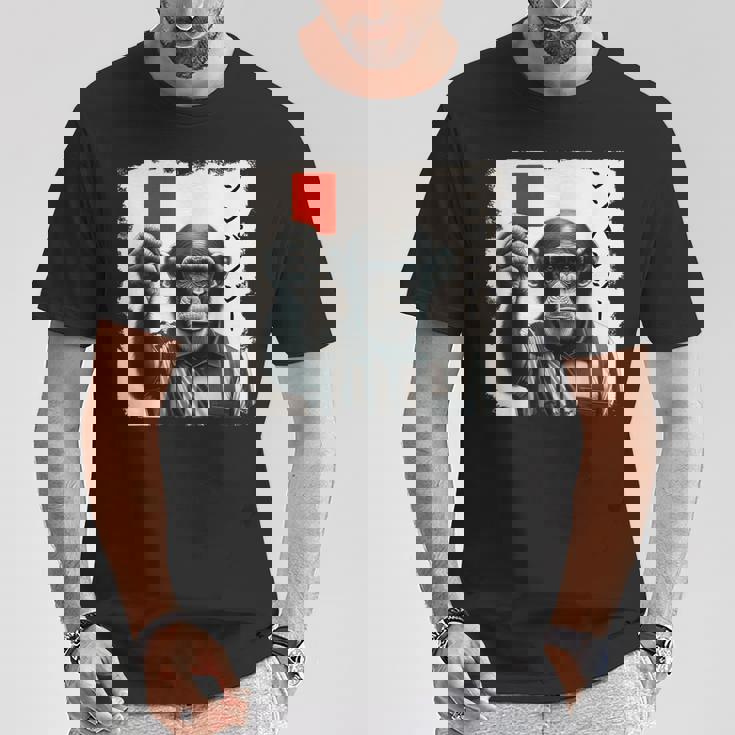 「シンパンジー」審判 シンパン チンパンジー レッドカード 猿 サル スポーツ サッカー 日本語 カタカナ かっこいい Tシャツ 面白い贈り物