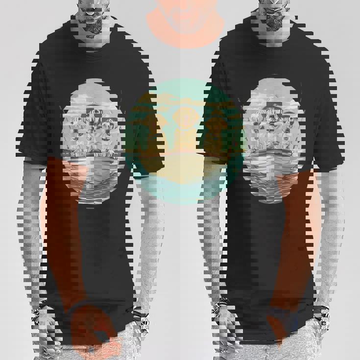 かわいい イエロー ラブラドールレトリバー 犬 釣り ボート 湖 犬 Tシャツ 面白い贈り物