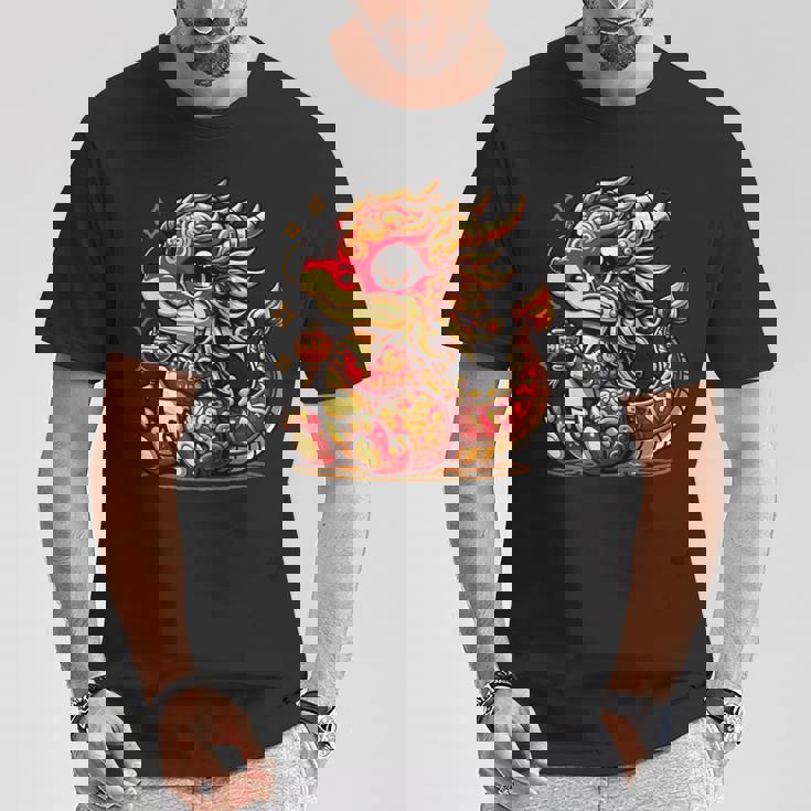 かわいい かわいい 赤 金 龍 中国 旧正月 縁起物 Tシャツ 面白い贈り物