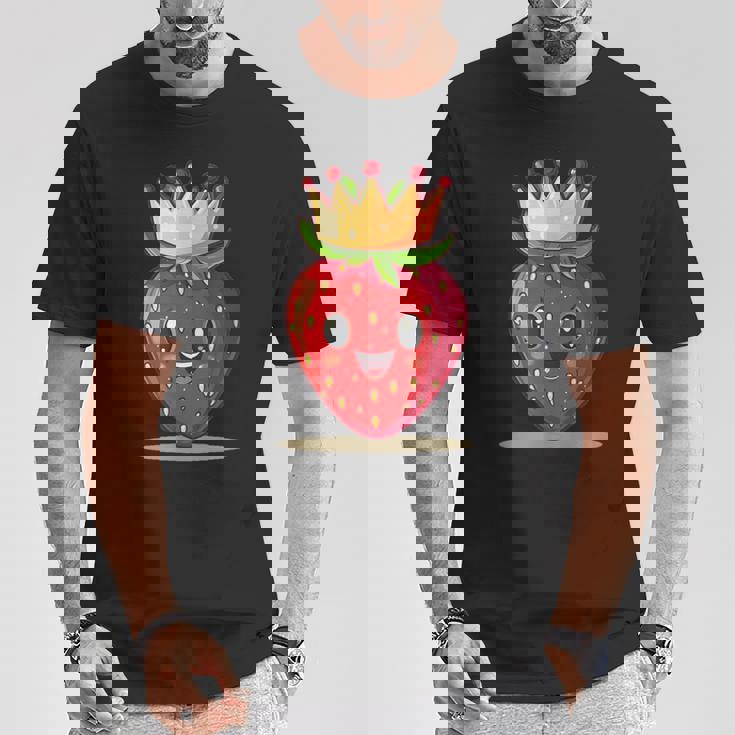 かわいいストロベリーロイヤルティで面白いタッチ。 Tシャツ 面白い贈り物