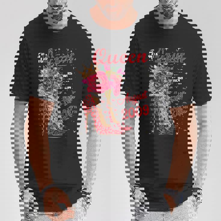 この女王は2009年8月に誕生しました。 Tシャツ 面白い贈り物