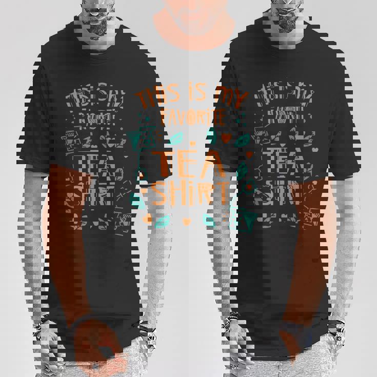 これが私の好きな紅茶のシャツです 恋人 お茶 ダジャレ ドリンク と言っています。 Tシャツ 面白い贈り物