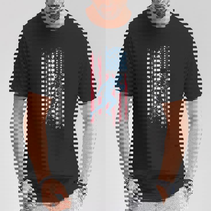 アメリカン フットボール選手 アメリカ国旗 スポーツ ファン 2024 シーズン Tシャツ 面白い贈り物