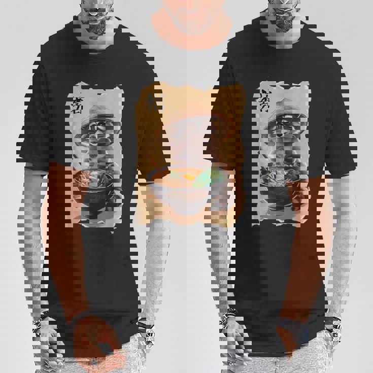 アライグマ 男性 女性 かわいい 食べる ラーメン 和 タヌキ Tシャツ 面白い贈り物