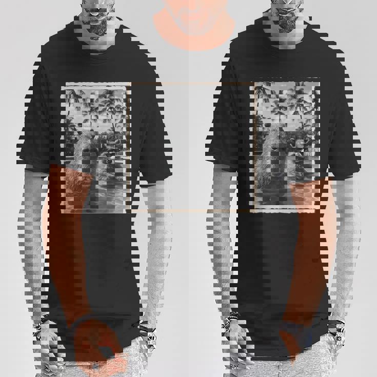 アライグマとカピバラ自撮り Tシャツ 面白い贈り物