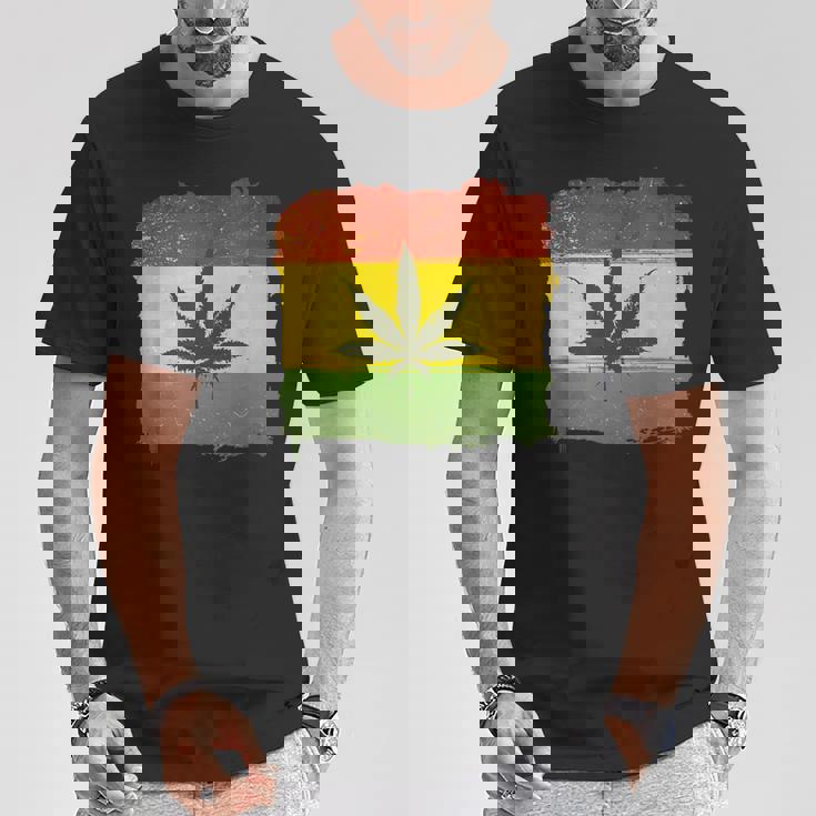 ウィード マリファナ ガンジャ リーフ ラスタ フラッグ 大麻 恋人 ギフト Tシャツ 面白い贈り物