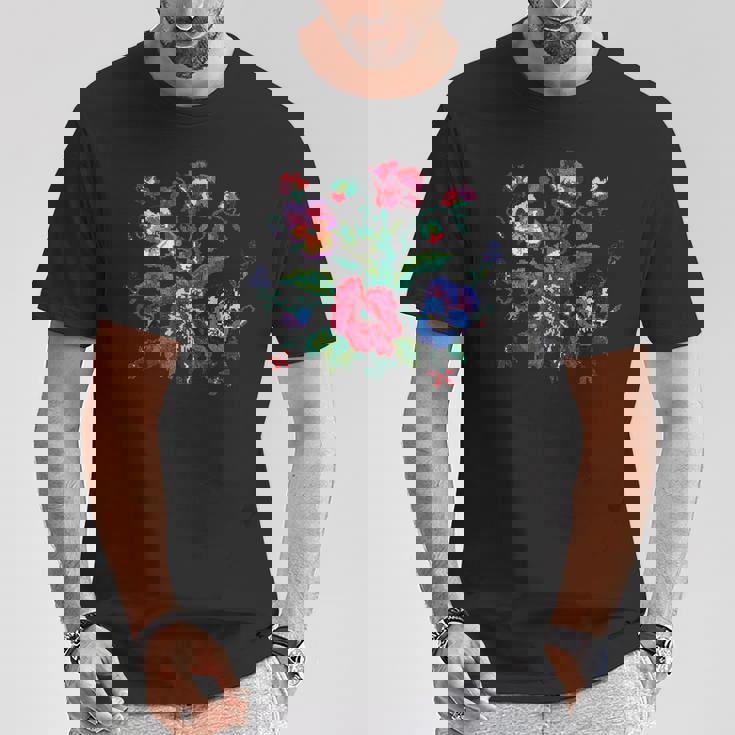 ウクライナの国民服ウクライナの刺繍の花 Tシャツ 面白い贈り物