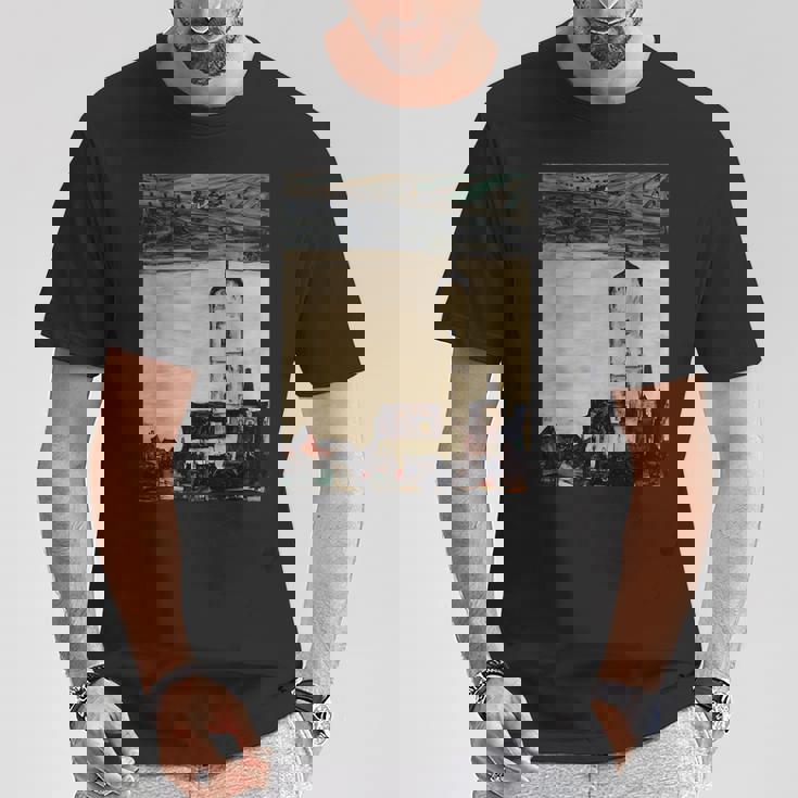 エゴン・シーレ作「ドナウ川のシュタインの教会」1913 Tシャツ 面白い贈り物