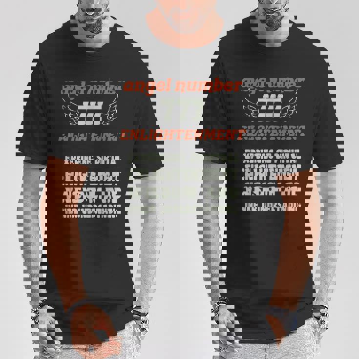 エンジェルナンバー777エンライトメント数秘術パーソナルナンバー777 Tシャツ 面白い贈り物