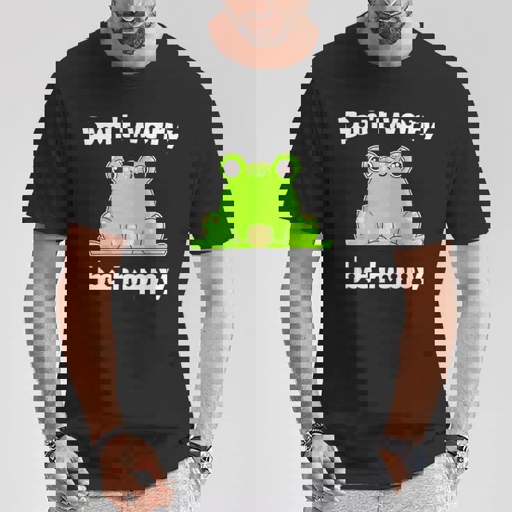 カエルのモチーフ面白いカエルのことわざは私にキスします Frog Motif Frogs Worry Hoppy Tシャツ 面白い贈り物