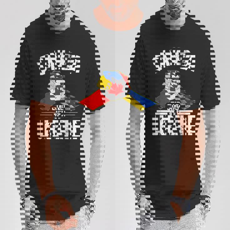 カナダはウクライナのウクライナのカナダの旗のtシャツで立ちます Tシャツ 面白い贈り物