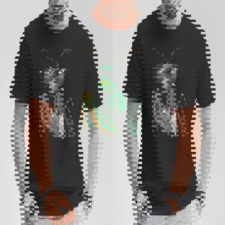 カマキリのサングラスをかぶったコスチュームファニーバグ昆虫 Tシャツ 面白い贈り物