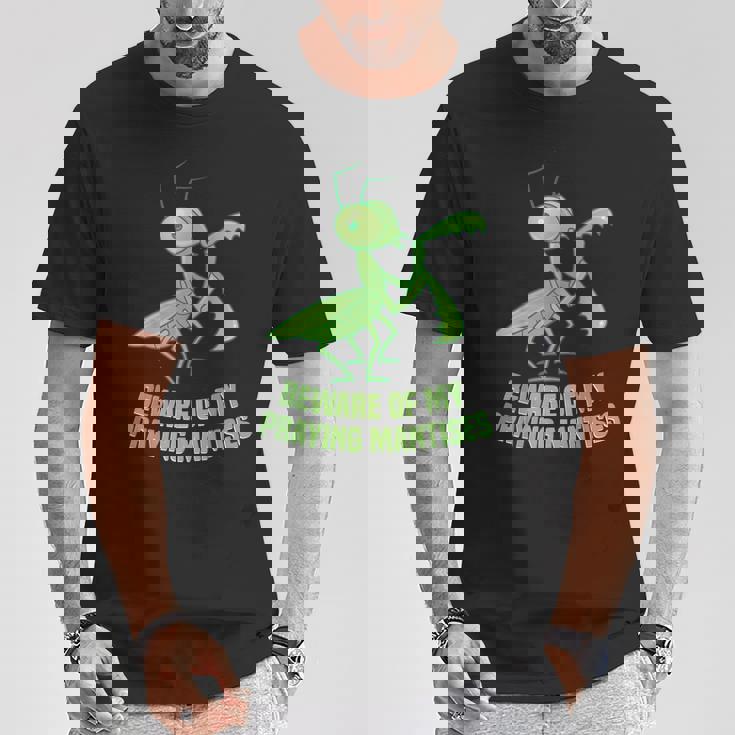 カマキリの囲い衣装 虫飼い主 カマキリの卵 Tシャツ 面白い贈り物