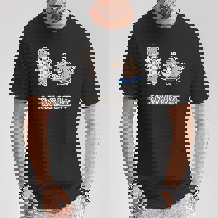 カワウソくん『スケボー』コツメカワウソ ゆるくて かわいい キャラクター イラスト Tシャツ 面白い贈り物