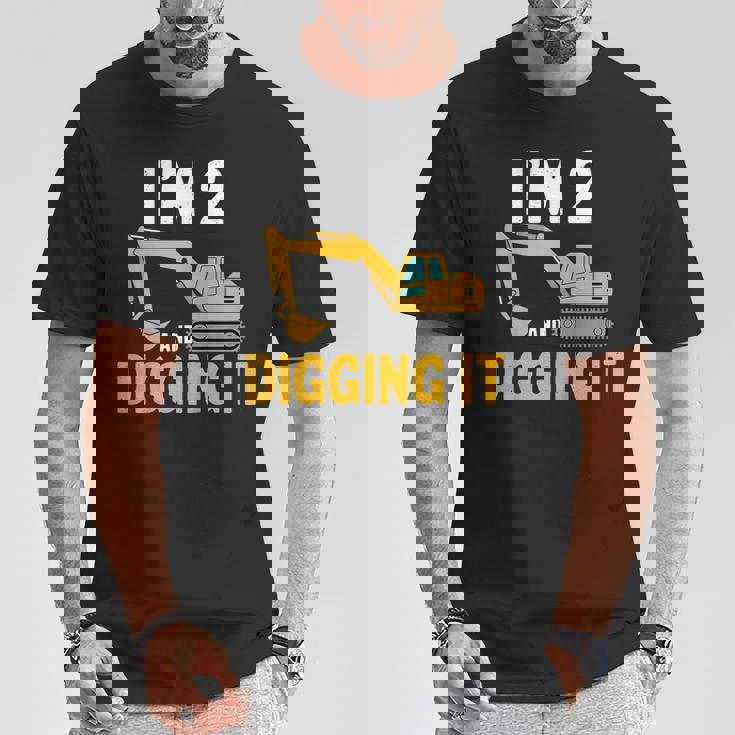 キッズ I'm 2 And Digging It 男の子向けのかわいいショベルデザイン Tシャツ 面白い贈り物