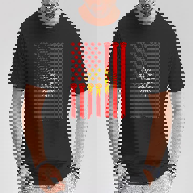 キルギス アメリカ 手拳 キルギス ルーツ アメリカ キルギス 国旗 Tシャツ 面白い贈り物