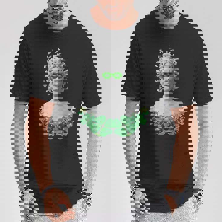 グリーン 聖パトリックデー メデューサ Tシャツ 面白い贈り物