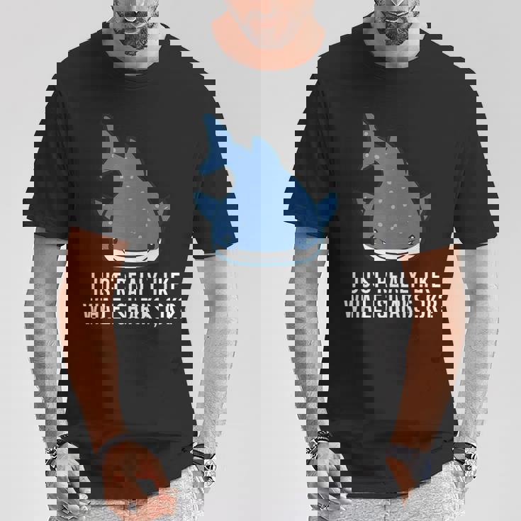 ジンベエザメが本当に好きだよ？かわいいジンベイザメ Tシャツ 面白い贈り物