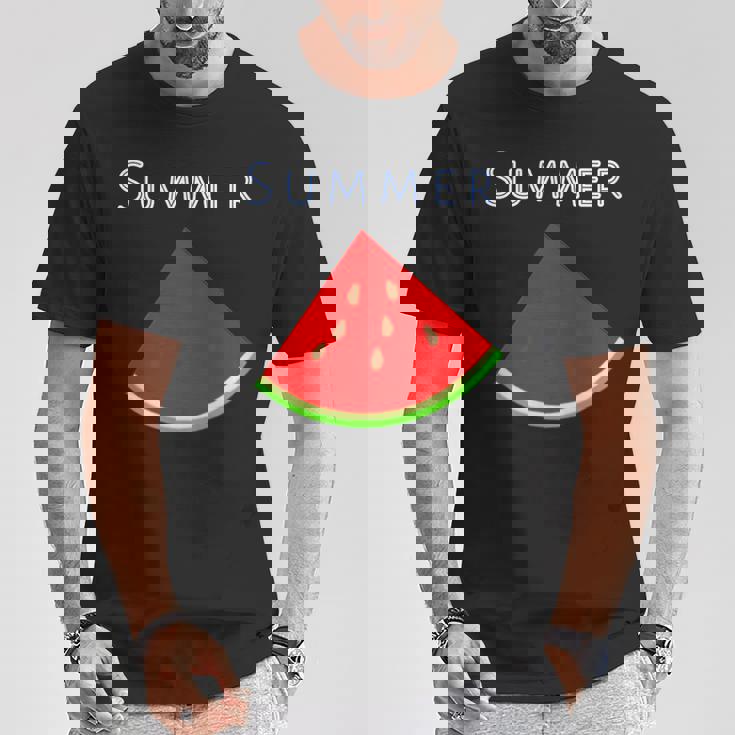 スイカ 1ピース・夏【 サマータイム 】リゾート・夏 大好き／面白 イラスト Tシャツ 面白い贈り物