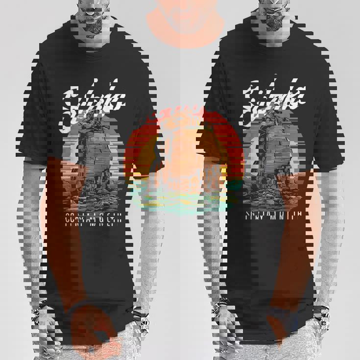 スリランカ モノリス シギリヤ 岩 要塞 城 旅行 Tシャツ 面白い贈り物