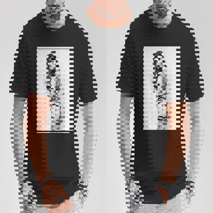 セクシーガールグラフィックtシャツ セクシーブルネットピンナップガール B&W Tシャツ 面白い贈り物