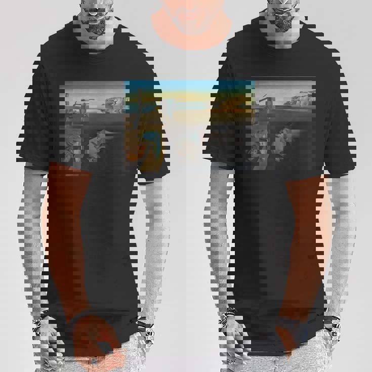 ダリによる有名な絵画の持続性 Tシャツ 面白い贈り物
