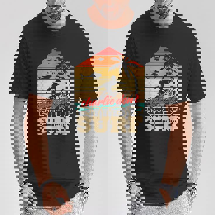 チャーリー・ドント・サーフィン・ミリタリー・ベトナム・サーフ Tシャツ 面白い贈り物