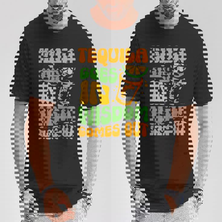 テキーラが知恵を生む 酒飲み ドリンク 飲酒 テキーラ Tシャツ 面白い贈り物