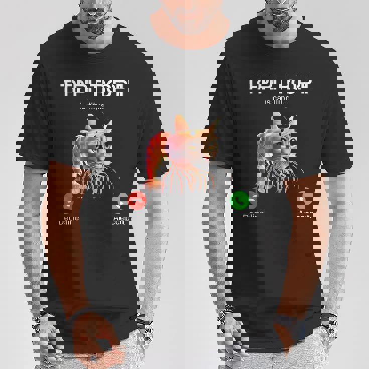 トリッピ・トロッピはブレインロット・イタリアン・ブレインロット・ミームを呼んでいる。 Tシャツ 面白い贈り物