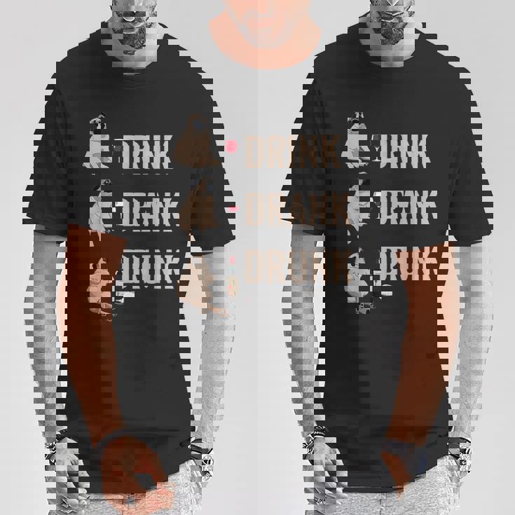 ドリンク 飲酒 パグ 飲酒 ワイン ミーム 面白い Tシャツ 面白い贈り物